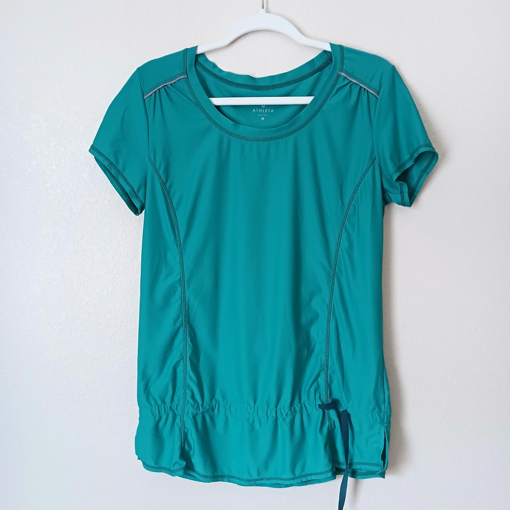 Athleta Wick It Run Tunic Top Athletic Athleisure Tie Waist Shirt Medium Green